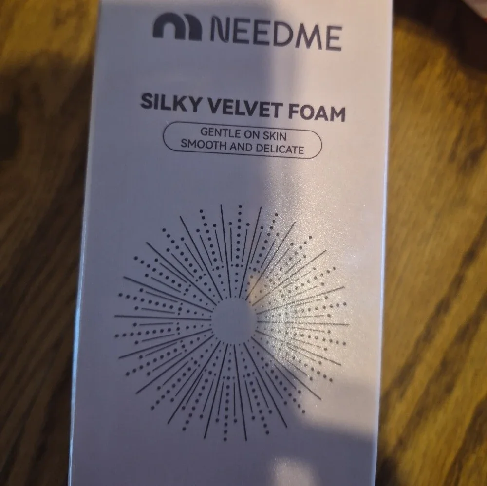 Silky Velvet Foam Soothing Clear Cleansing Mousse - New